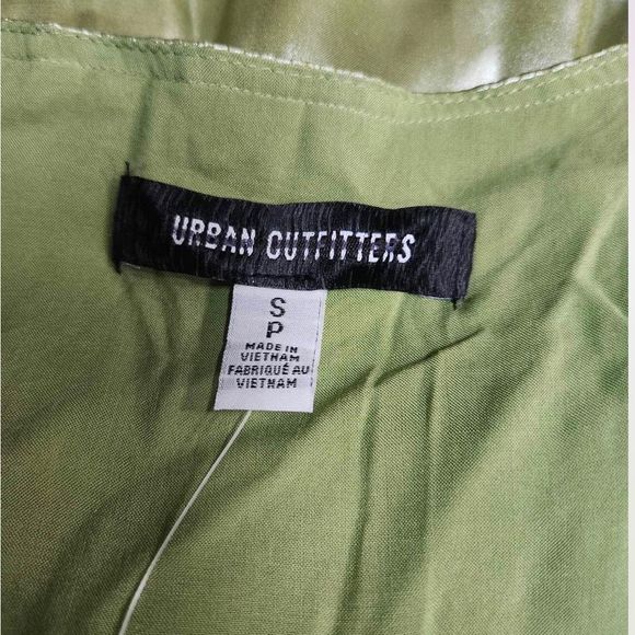 - Urban Outfitters Shiny Satin Asymmetrical Mallory Mini Dress . B15 - Picture 8 of 8